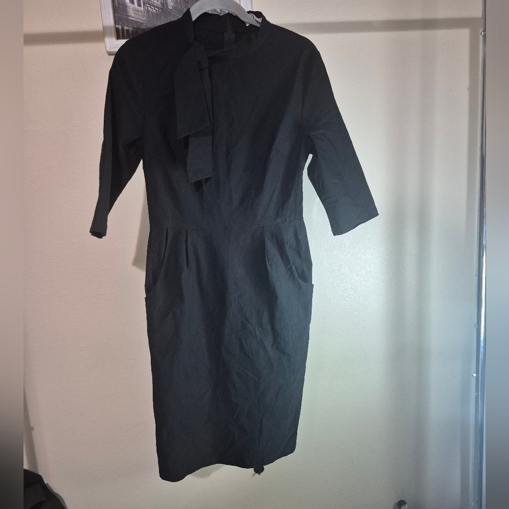 Chic Black Long Sleeve Dress - Picture 2 of 4